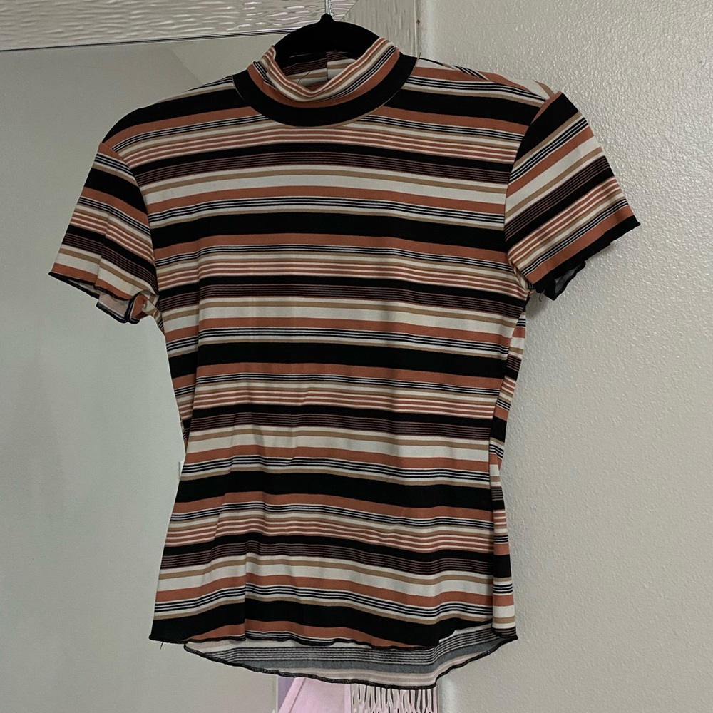 Women’s Short Sleeve Top
